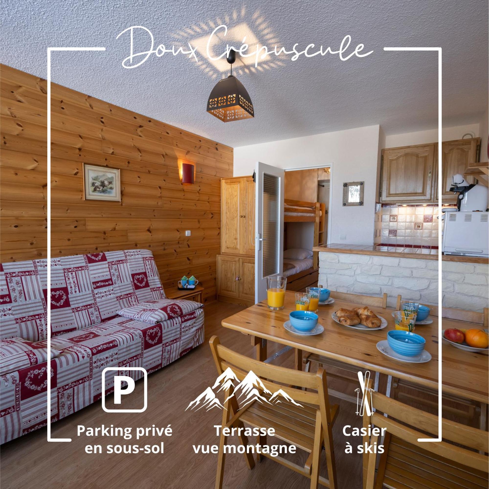 Doux Crepuscule - Au Bord Des Pistes - Parking Apartment Enchastrayes Exterior foto